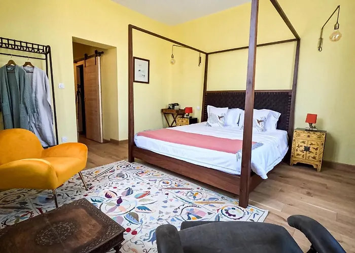 D'hotes - 23 Bed & Breakfast 3*